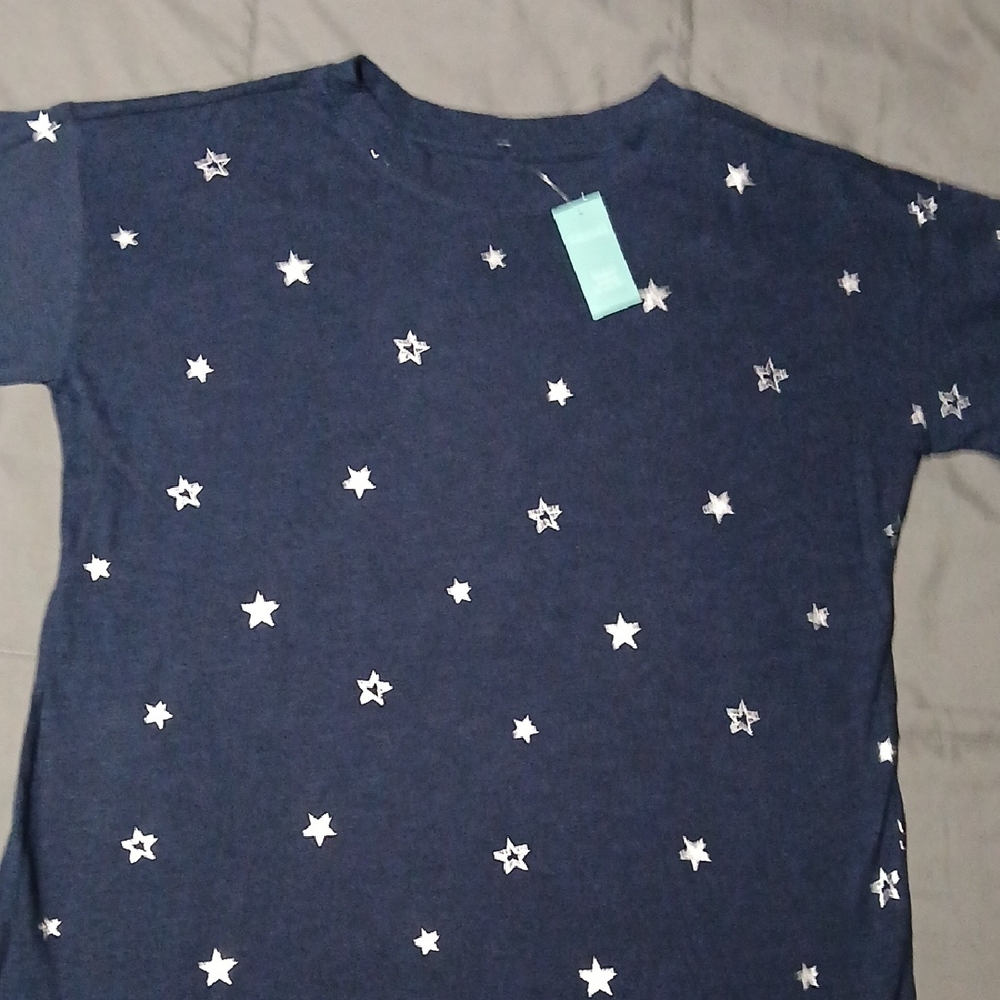 Maurices Midnight Blue Tee with White Star